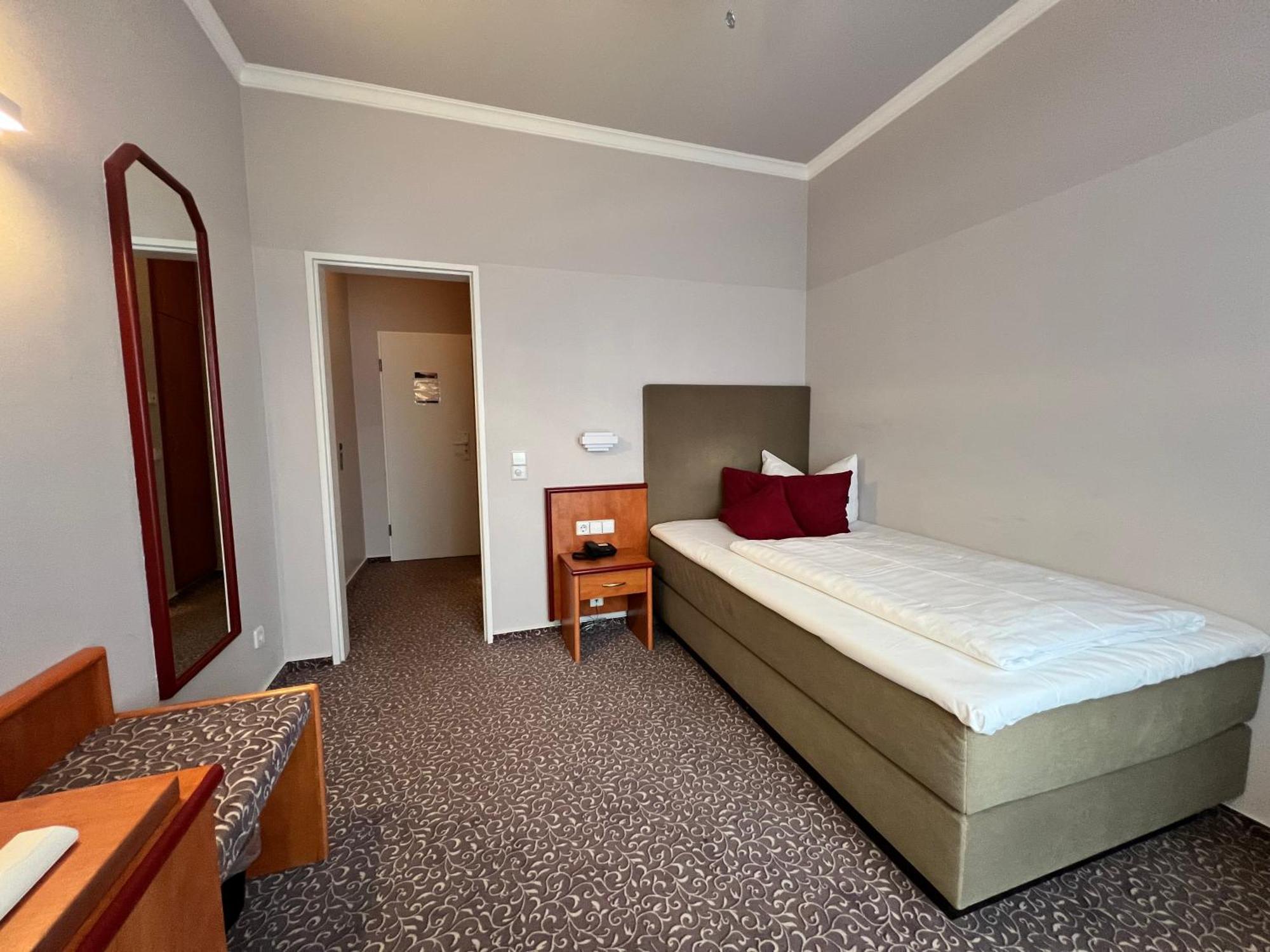Hotel Victoria Бад-Кройцнах Экстерьер фото