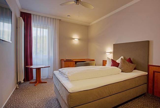 Hotel Victoria Бад-Кройцнах Экстерьер фото